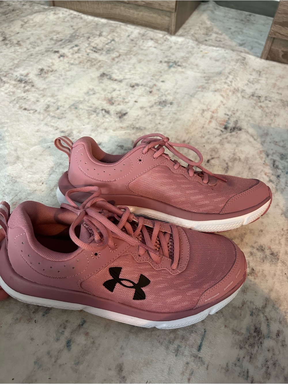 Under Armour Charged Assert 10 Women’s Running Shoes - Picture 2 of 4